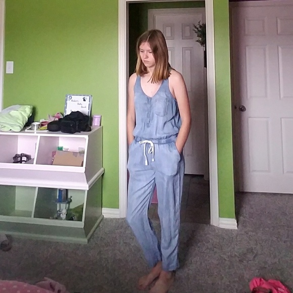 Lovestitch Pants - Light washed denim romper